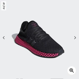 Adidas Deerupt.